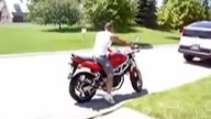Daj motor debilowi