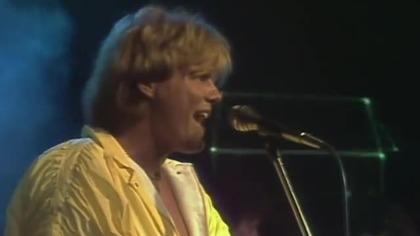 Theres Too Much Blue In Missing You (Rockpop Music Hall 29. 06. 1985) (VOD)