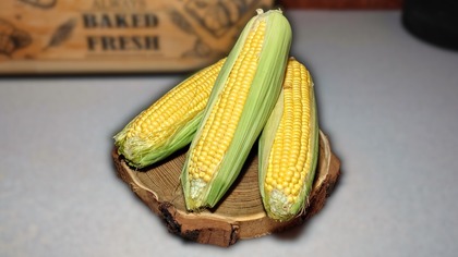 Najlepszy przepis na gorącą kukurydzę z masłem i ziołami!