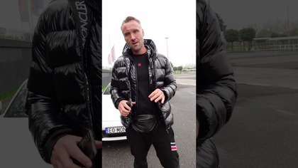 Dlaczego czujesz się gorzej, jeśli nie masz modnych rzeczy