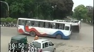 Wypadek w autobusów w Bangladeszu