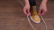 4 Ways to Tie Shoelaces