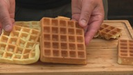Dlaczego gofry nie chrupią + idealny przepis i TEST GOFROWNIC/ Oddaszfartucha
