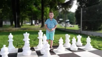 zamówiłem wam paletę zabawek Aleksander Antoni Arkadiusz