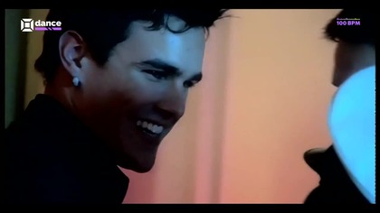 Freemasons ft.  Amanda Wilson - Watchin