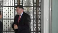 SKANDAL! PiS proponuje BEZKARNOŚĆ urzędników \\ KORWiN TV