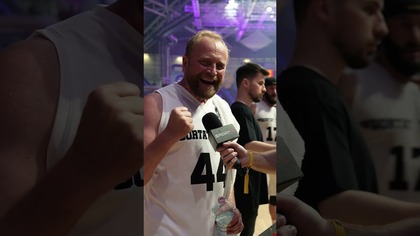 Piotr Adamczyk wprost o swoich umiejetnościach koszykarskich: Bardziej udajemy #shorts