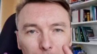 Pierwszy błąd w promocji na Social Media to ...  @OkiemPisarza #socialmedia #markaosobista