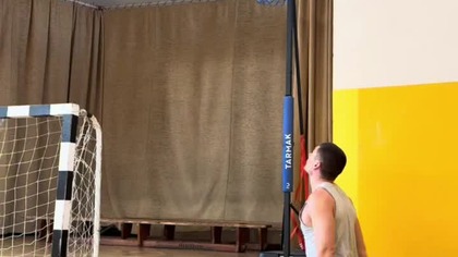 ciekawe ile ten kosz ma #shorts #viral #verticaljump