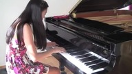 Skrillex na pianinie