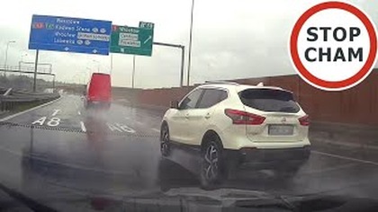 Wymuszenie pierwszeństwa omal nie zakończyło się wypadkiem #1863 Wasze Filmy