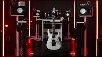 Serwis gitar wszelakich - Tomasz Paweł Orłowski / Pszezter Studio