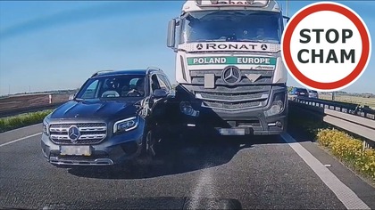 Przepychanki na A4 i kolizja #2366 Wasze Filmy