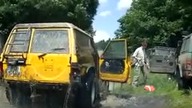 Przejazd przez stawek w Biedrusku