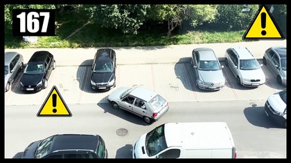 Wyjazd kobiety z parkingu z dreszczykiem