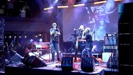 Me Myself And I - Live at Eter