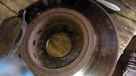 Przetaczanie tarcz hamulcowych Audi    Lancer Front Disc Brake being Skimmed