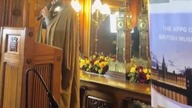  Islamskie wezwanie do modlitwy w brytyjskim  parlamencie w Londynie .