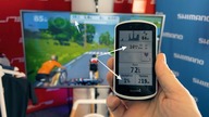 Skręcająca podstawka Elite Sterzo na Zwift, smart wiatrak i o zbędnym liczniku na trenażerze