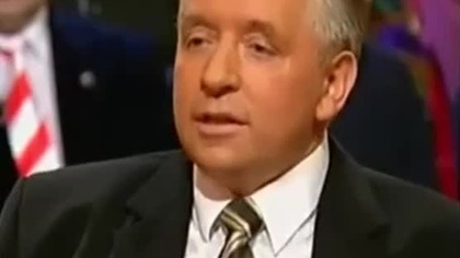 Prawdziwa Demokracja a raczej jej dobra strona gdy Władca jest jeden!! Można powiedzieć, że to coś  mp4 686x432