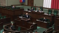 JKM: Jak ktoś będzie mojej córce zadawał intymne pytania, to dostanie ode mnie tym końcem laski!