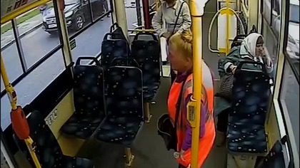 14-letni uczeń śmiertelnie potrącony na przystanku