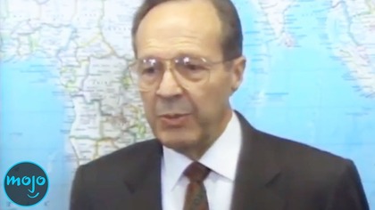 10 90s Moments That Are Disturbing Because Of What We Know Now