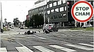 Motocyklista najechał na osobówkę we Wrocławiu #1184 Wasze Filmy