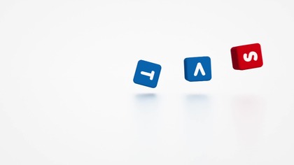 TVS - Fragmenty bloków reklamowych i ident stacji (18. 10. 2025)