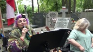 1. 08. 2023 Piosenki powstańcze śpiewa Bogna Lewtak-Baczyńska w 79.  rocznice Powstania Warszawskieg