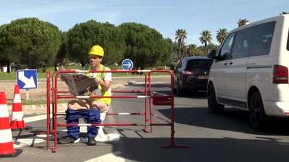 PRACOWNIK (REMI GAILLARD)