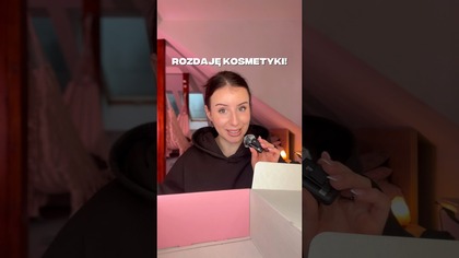 Jak zgarnąć paczkę:Akcja trwa u mnie na insta(przypięta rolka).  W jej opisie zamieściłam szczegóły