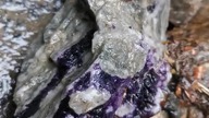 Fioletowy fluoryt z Kletna poszukiwania na Hałdzie #kletno #hałda #minerały #geologia #poszukiwania
