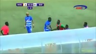 Napastnik kradnie bramkarzowi talizman i strzela mu gola
