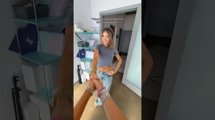 Who is it?  @lisi. shopsyoutube @kenzieyolles @iampresleefaith #Shorts #Trending #Trio #Fyp