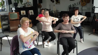 Zajęcia tańca salsy dla seniorów.  Pierwsze kroki w nauce