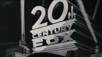 JULIA.  (1977) lektor