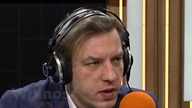 BOSAK ROZKŁADA NA ŁOPATKI PO-PISOWĄ BANDĘ!
