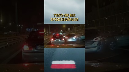 Stali w korku nagle huk znikąd.  Auto wjeżdża z pełną prędkością.  Szok!#korek #droga #uwaga #szok
