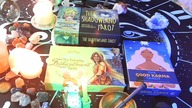 Co się wydarzy między Wami? Tarot Bezczasowy  na żywo! Wybierz Talie