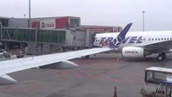 05 03 16 Embraer ERJ 175 200SD 17000125 SP LIA Warszawa Wrocław LOT