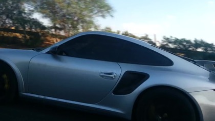 Łada(Sergio) vs Porsche 911