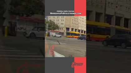 Jak uniknąć takich sytuacji  większe kary, lepsza sygnalizacja, czy po prostu ostrożność kierowców?