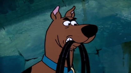 scooby doo gdzie jesteś daphne uratowana,wampir w celi i dziewczyny odnajdują freda