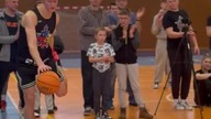 Biały a wsadza jak Jondran #shorts #jordan #verticaljump