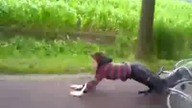 Nieudany popis na rowerze