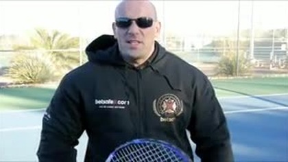 Hardkorowy Koksu chce zagrać z Radwańską!
