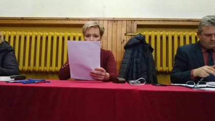 Ogłoszenie wyników głosowania podczas wyboru sołtysa w Markuszowie