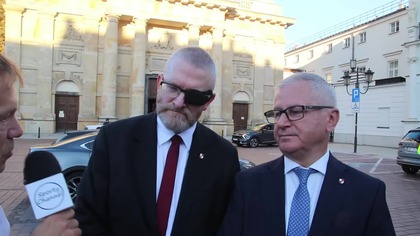 GRZEGORZ BRAUN JEDYNY WYWIAD PO MARSZU POLSKA ZA POKOJEM 21 WRZEŚNIA 2025 PRZED PAŁACEM PREZYDENCKIM (1080p 30fps H264-128kbit AAC)