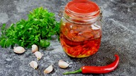 Ostra oliwa.  Prosty przepis na aromatyczną oliwę.  Smakowite Dania